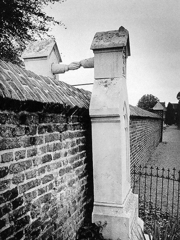 похоронены в Голландии, 1888